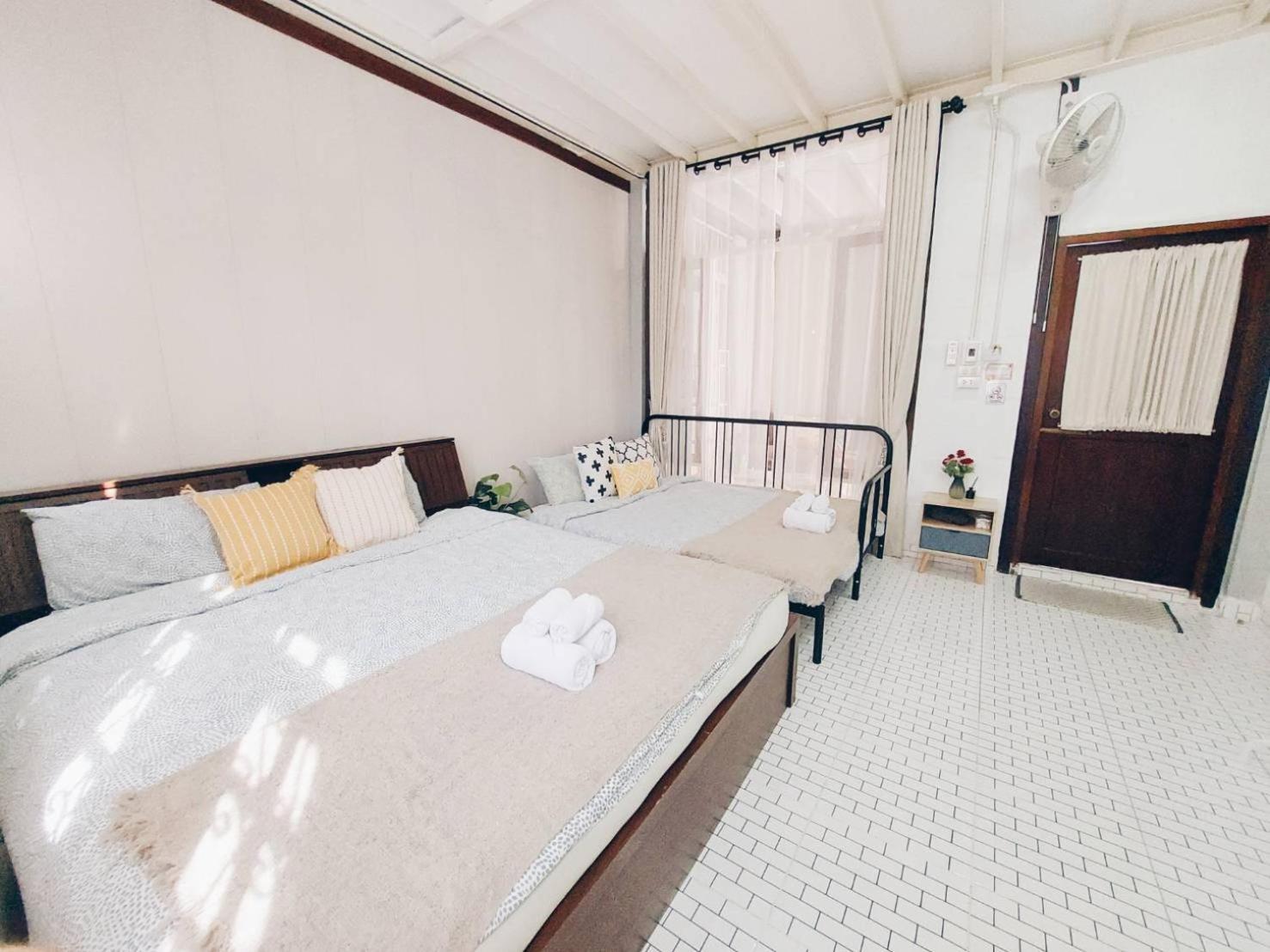 Apartmán The Warehouse - Ayutthaya Exteriér fotografie